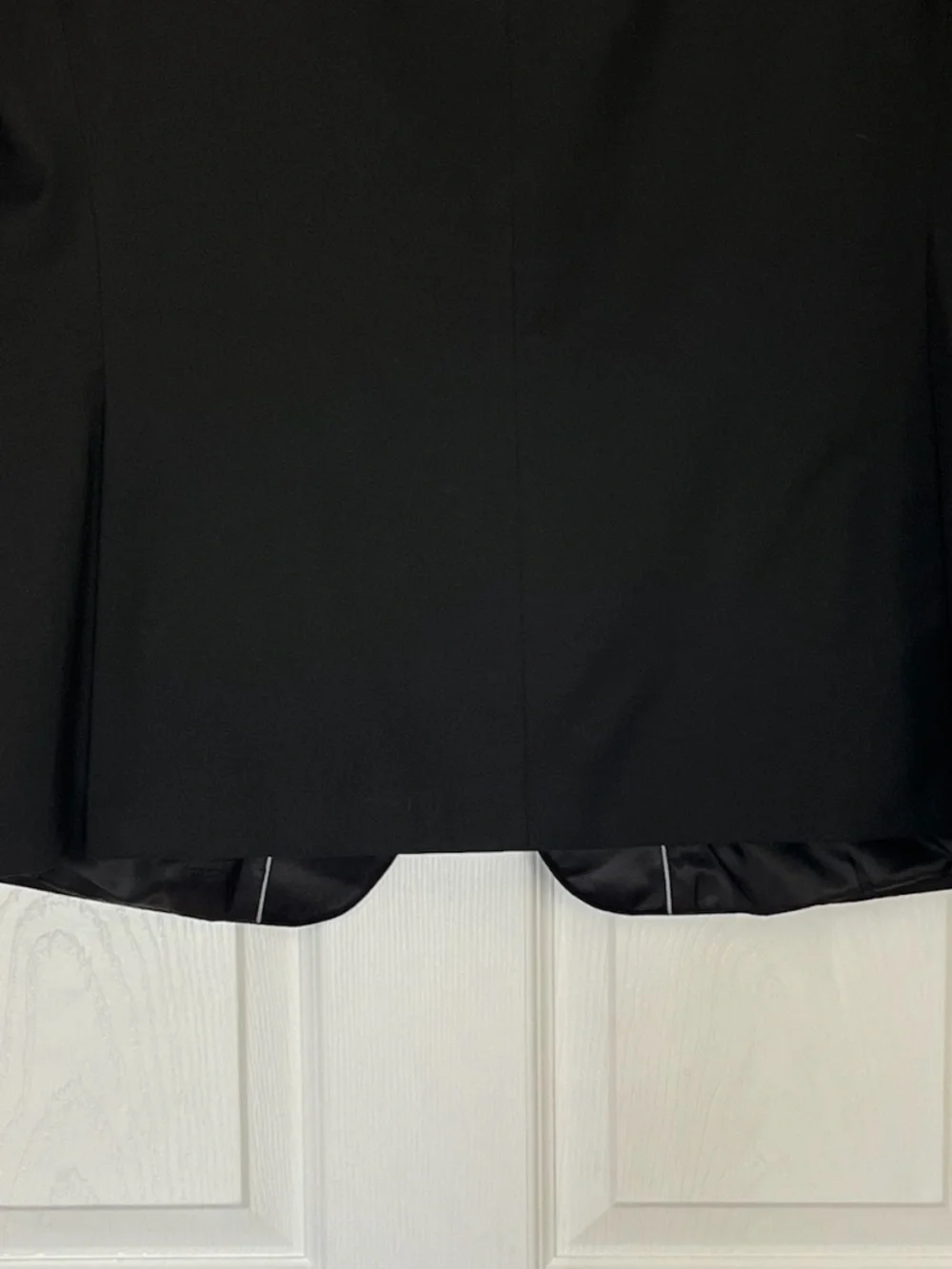 Van Heusen Black Slim Fit Tuxedo Blazer, Size 42R